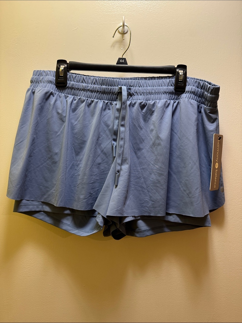 NWT Harmony Balance shorts size XL.